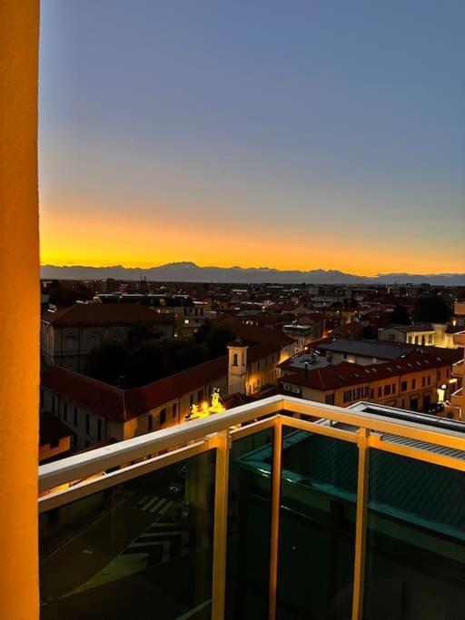 Le Ballerine Di Silvana - Panoramico E Luminoso Busto Arsizio Eksteriør billede